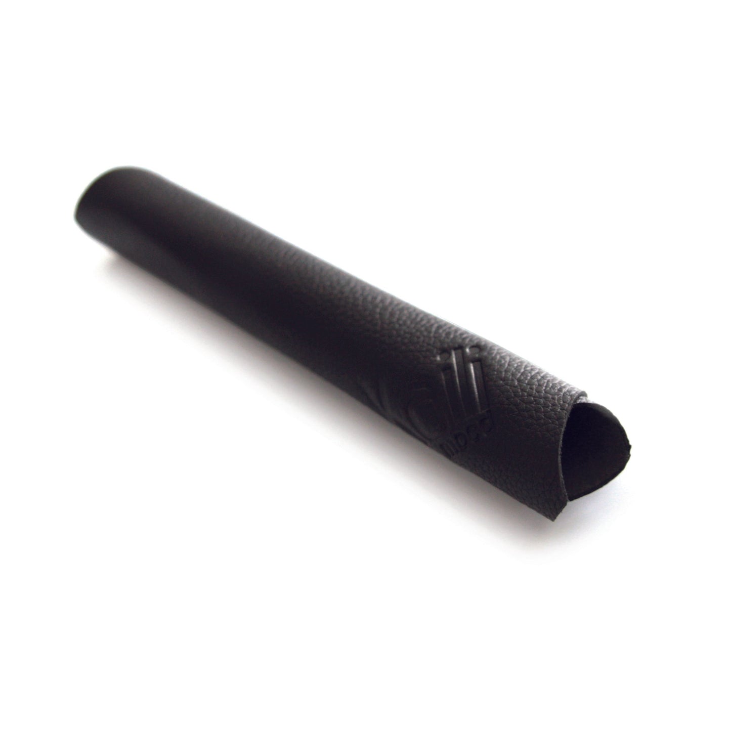 K0001AB | Tappetino per Mouse Made in Italy in Vera Pelle pieno fiore, grana dollaro - Colore Nero - Dimensioni: cm 20 x 23 - Confezione: Sacchetto tubolare Tnt