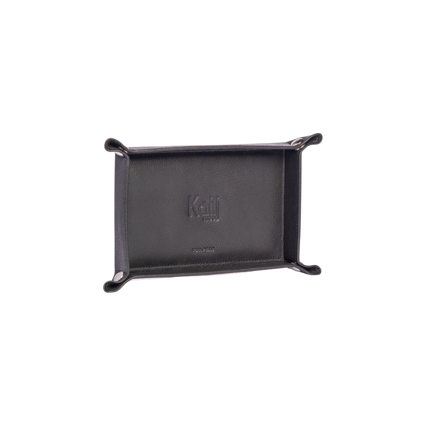 K0052AB | Vuotatasche Rettangolare in Vera Pelle pieno fiore, con leggera grana. Colore Nero. Chiusura con bottoni automatici in finitura Argento Lucido. Dimensioni (da chiuso): cm 17 x 11 x 3