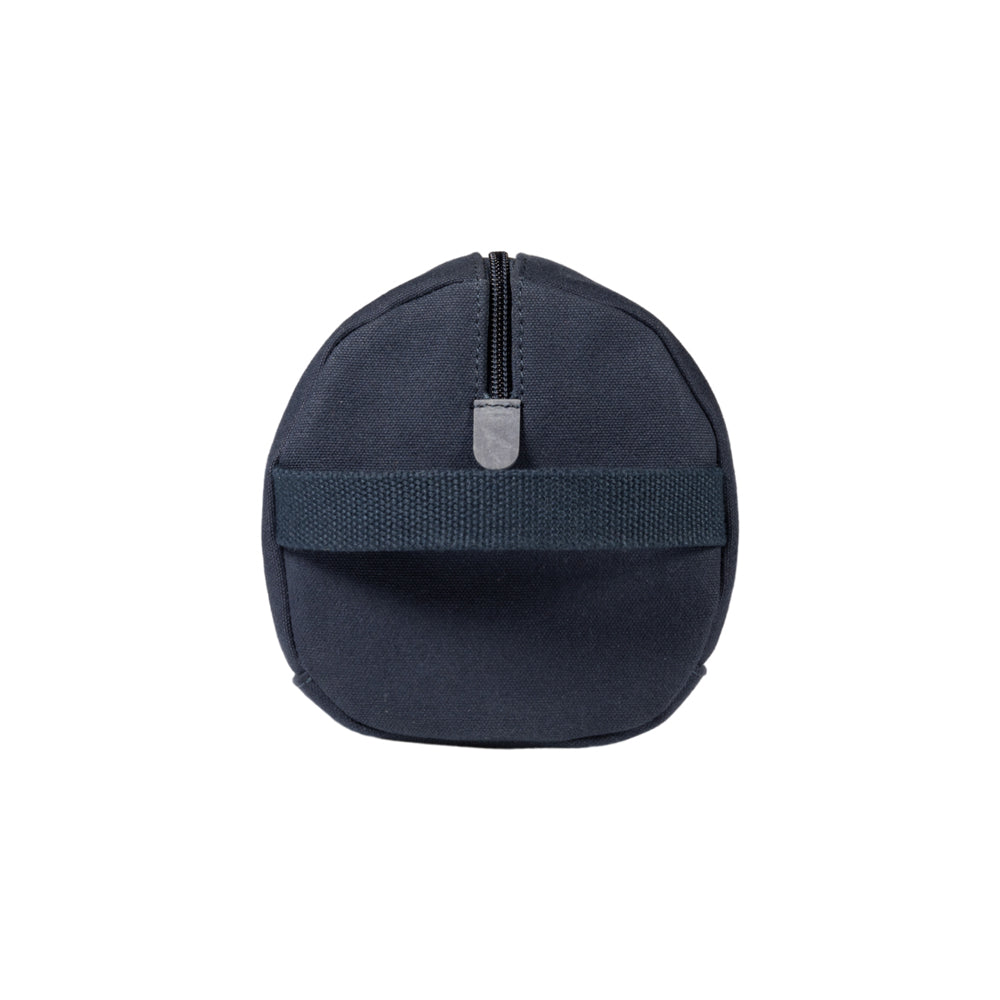 K2005DF | Beauty Case in Canvas 100% Cotone/Vera Pelle pieno fiore, Naked. Colore Blu. Maniglia laterale. Chiusura con lampo. Dimensioni: cm 25 x 15 x 17. Confezione: Sacchetto in Tnt